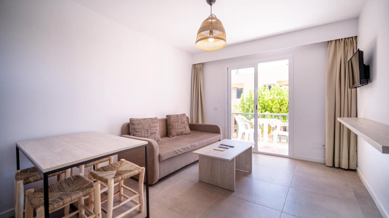 Sant Joan Apartaments - Adults Only Cala'N Blanes  Exterior foto
